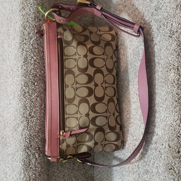 Coach pink lined shoulder bag and wallet set - Picture 3 of 11